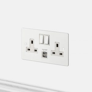 2G UK Socket USB / White