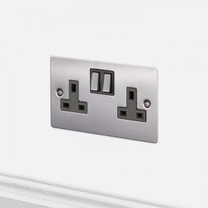 2G UK Socket / Steel
