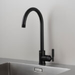 Kitchen Taps / Mixer Taps / Cross / Welders Black