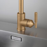 Kitchen Taps / Mixer With Pull Out Spray / Cross / Brass - Image 4