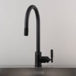 Kitchen Taps / Mixer With Pull Out Spray / Cross / Welders Black