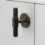 T - Bar / Plate / Smoked Bronze