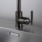 Kitchen Taps / Mixer With Pull Out Spray / Linear / Gun Metal - Image 4