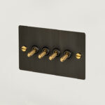 4G Toggle Switch / Smoked Bronze / Brass