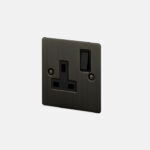 1G UK Socket / Smoked Bronze
