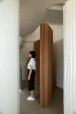 AURELIO Wall Divider - Image 9