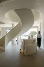 Strata Display Stand - Image 5